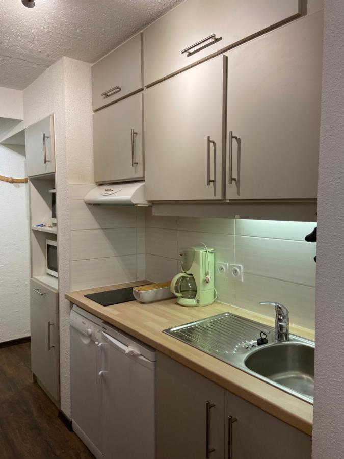Appartement Les Menuires - 4 Personnes A 20 M Des Pistes Сен-Мартен-де-Бельвиль Экстерьер фото